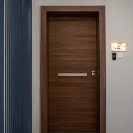 Pantheon Mytaras Apartmán *