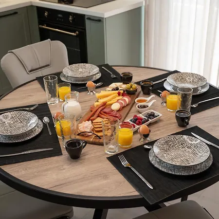 Pantheon Mytaras Daire