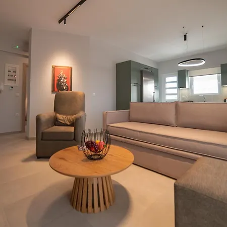 Pantheon Mytaras Apartment *