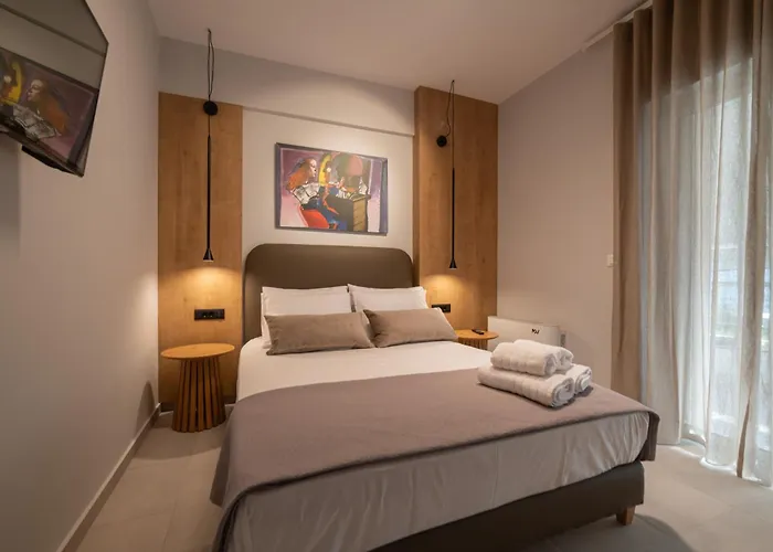 Апартаменты Pantheon Mytaras *