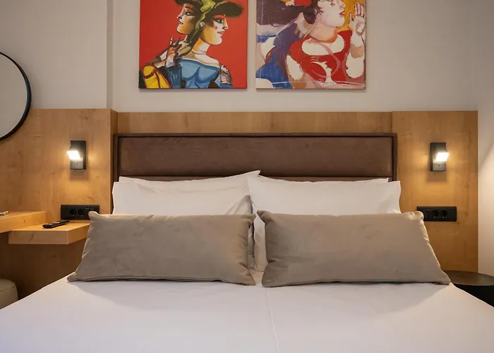 Pantheon Mytaras Apartman