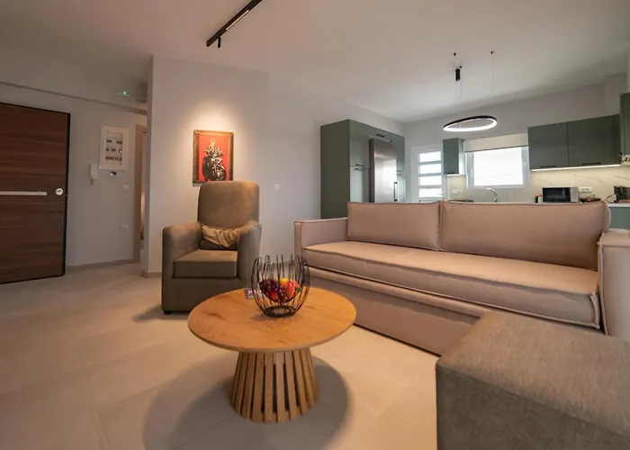 Pantheon Mytaras Apartman *